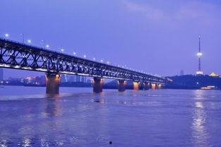 武汉大桥爆料视频最新,揭秘工程奇迹背后的故事 第1张 武汉大桥爆料视频最新,揭秘工程奇迹背后的故事 第1张